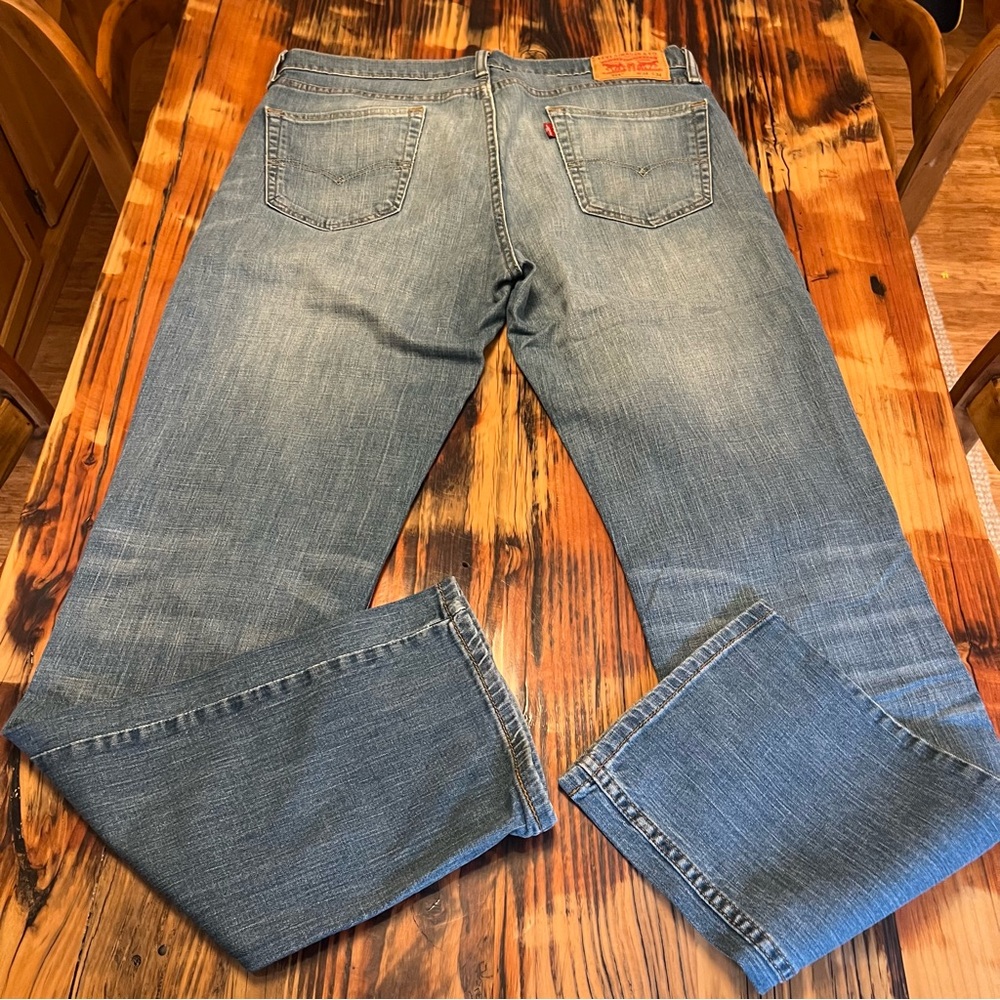 COPY - Levi’s 514 34x34 blue jeans.